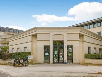 Acquisition d’un immeuble mixte bureaux / commerces à Bordeaux (33)